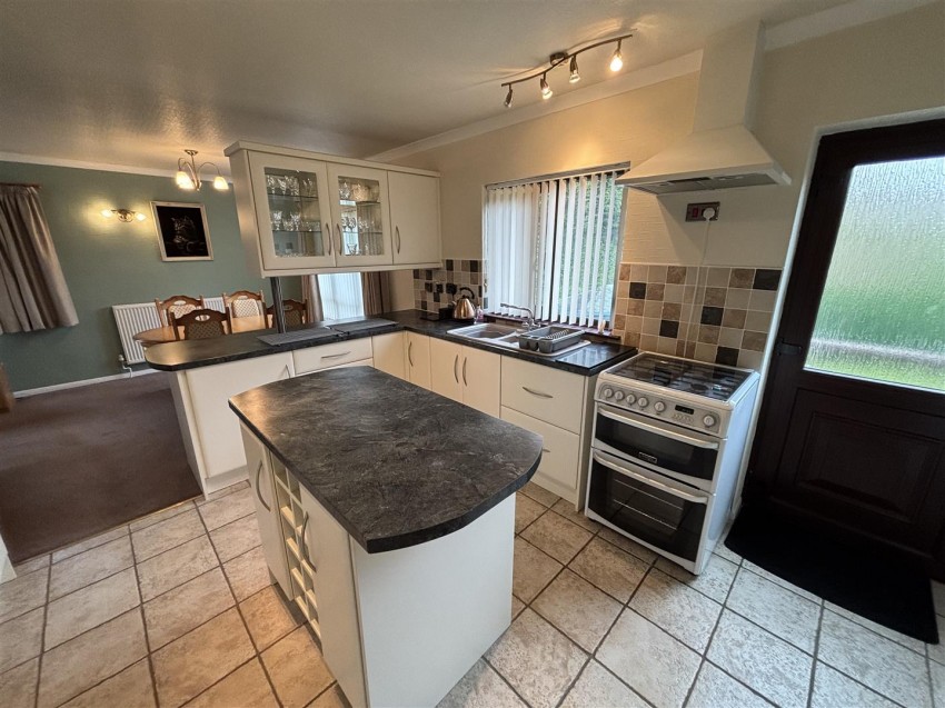 Images for Newquay Drive, Glenfield, Leicester