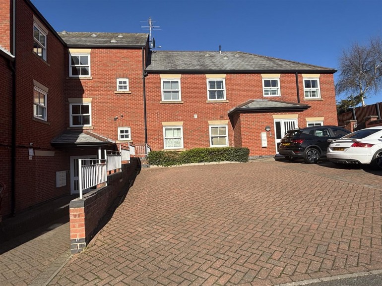 Underwood Court, Glenfield, Leicester