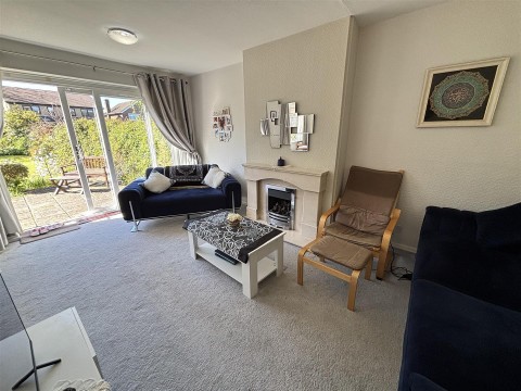 View Full Details for Clovelly Road, Glenfield, Leicester