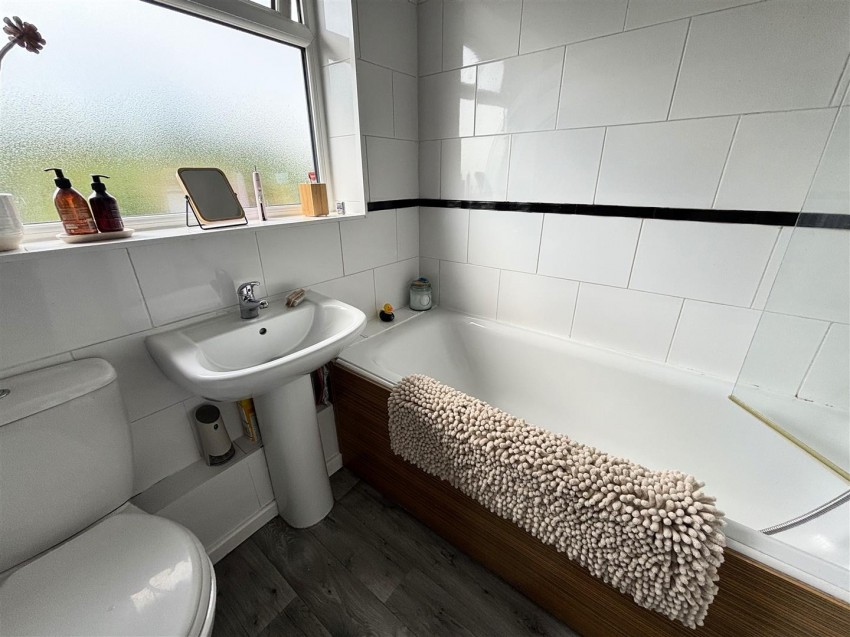 Images for Braunstone Close, Leicester