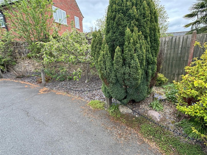 Images for The Elms, Markfield