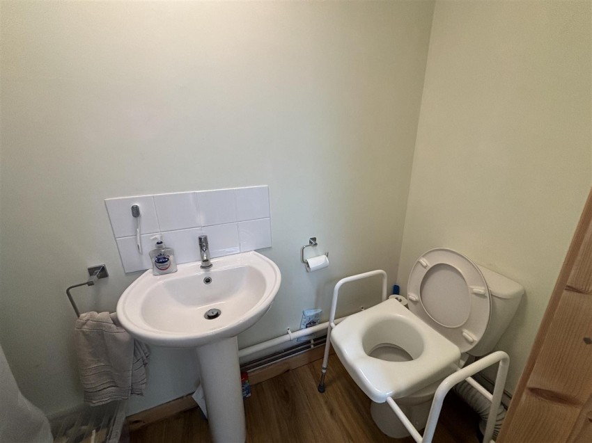 Images for Elsham Close, Leicester
