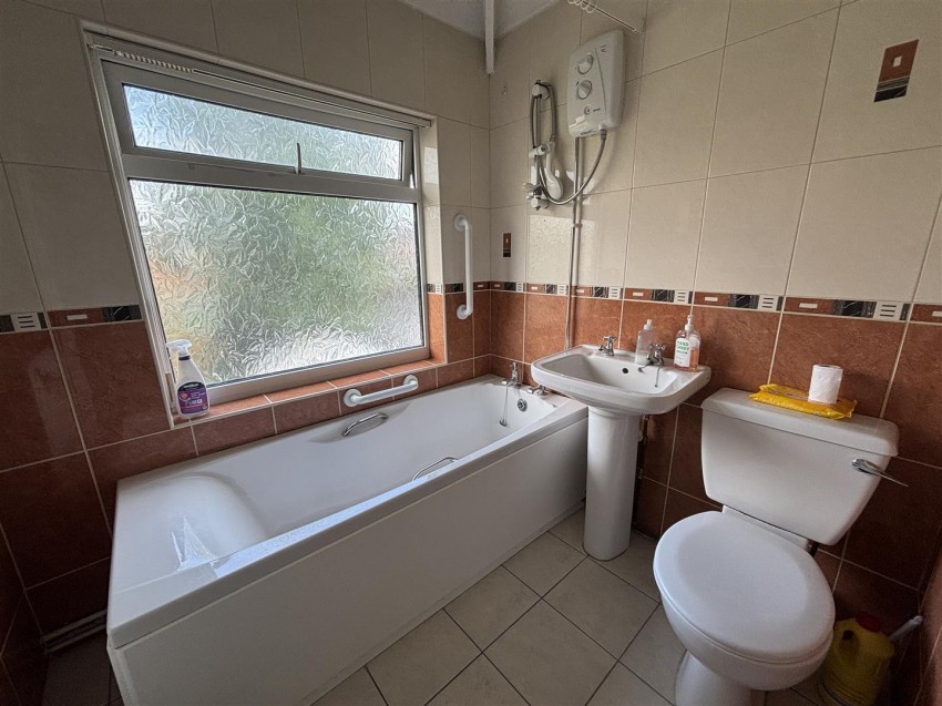 Images for The Meadway, Birstall, Leicester