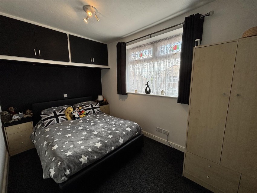 Images for Henley Crescent, Braunstone Town