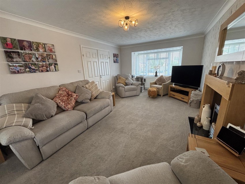 Images for Wheatfield Close, Glenfield, Leicester