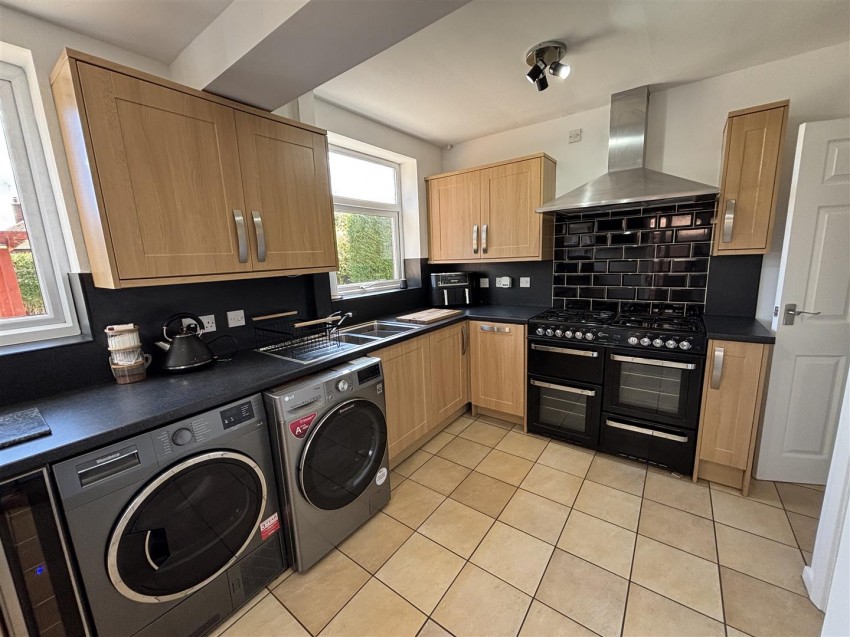Images for Wellesbourne Drive, Glenfield, Leicester