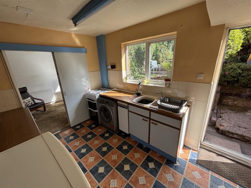 Images for Whitesand Close, Glenfield, Leicester