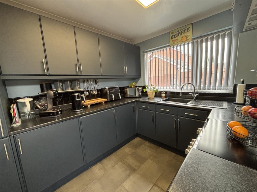 Images for Oakmeadow, Glenfield, Leicester