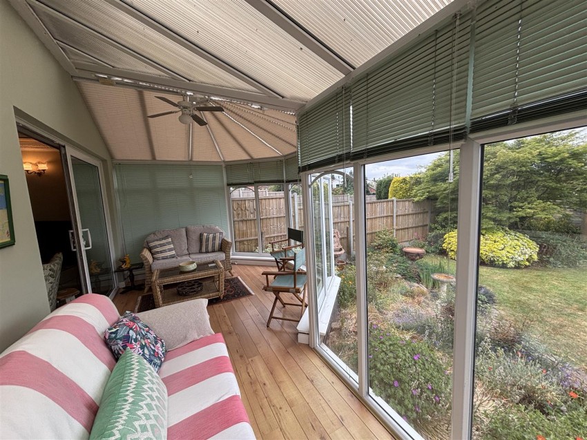 Images for Wellesbourne Drive, Glenfield, Leicester