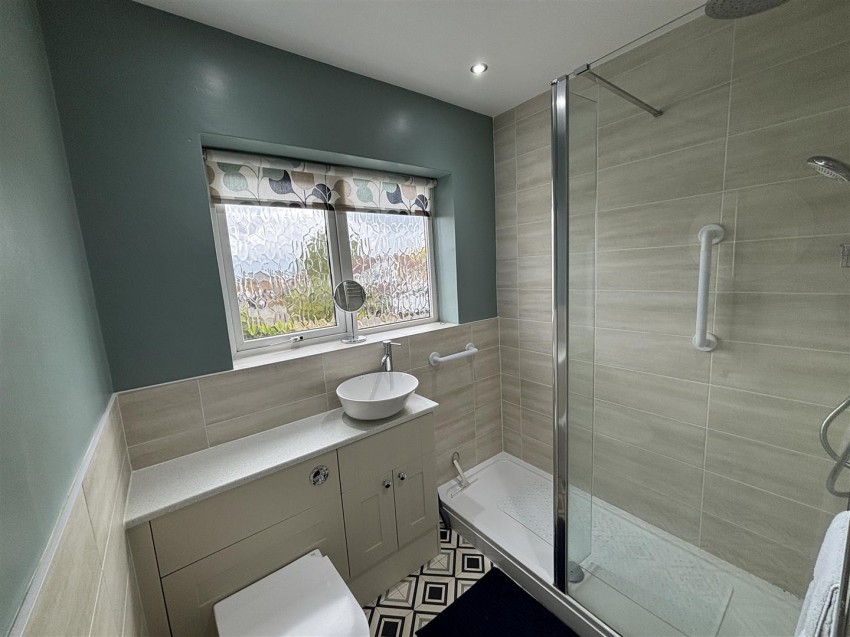 Images for Wellesbourne Drive, Glenfield, Leicester