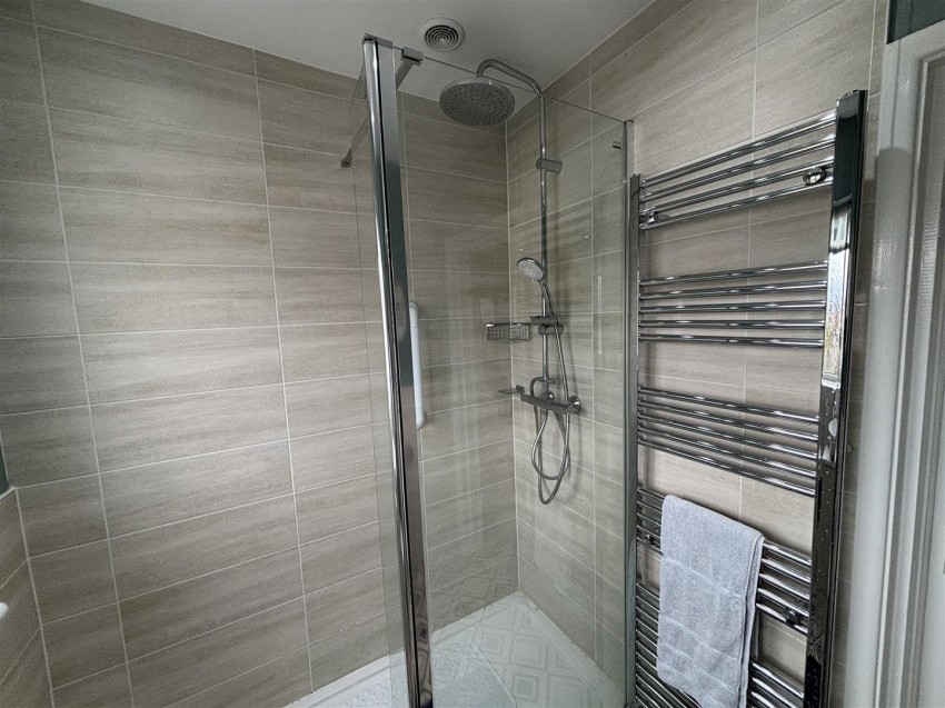 Images for Wellesbourne Drive, Glenfield, Leicester