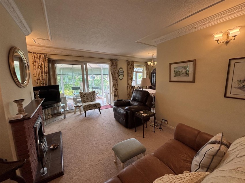 Images for Wellesbourne Drive, Glenfield, Leicester