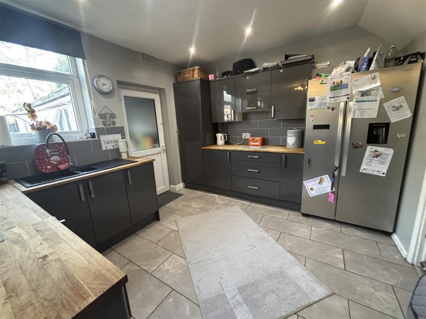 Images for Overseal Road, New Parks