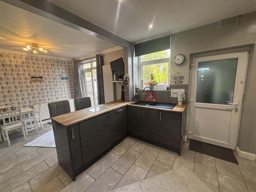 Images for Overseal Road, New Parks