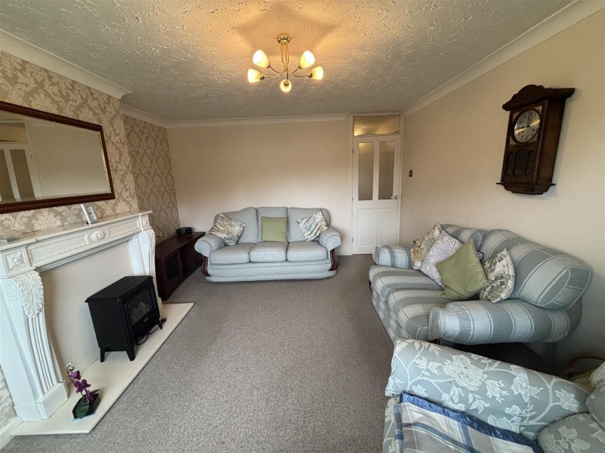 Images for Bursdon Close, Glenfield Border