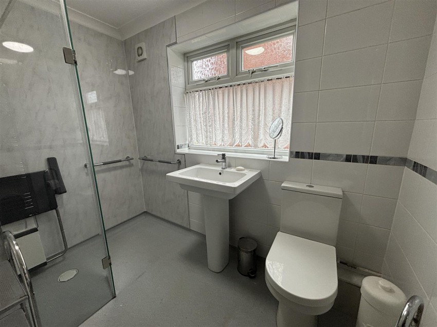 Images for Bursdon Close, Glenfield Border