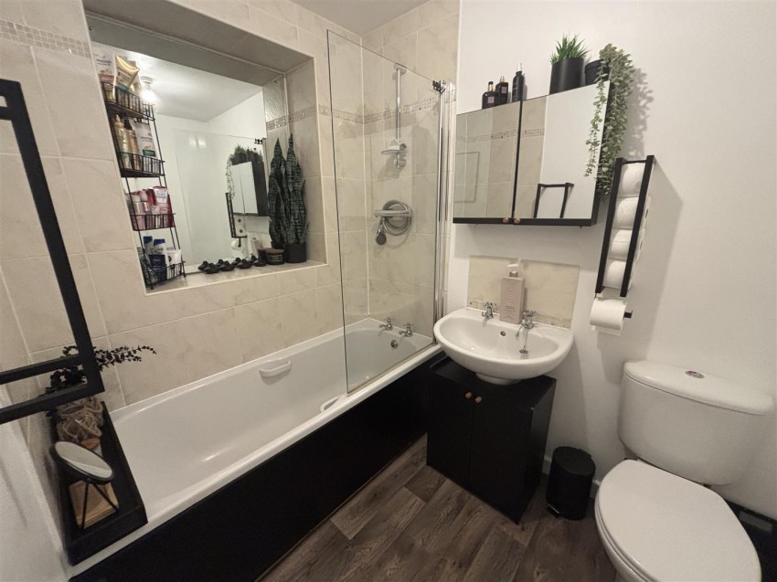 Images for Underwood Court, Glenfield