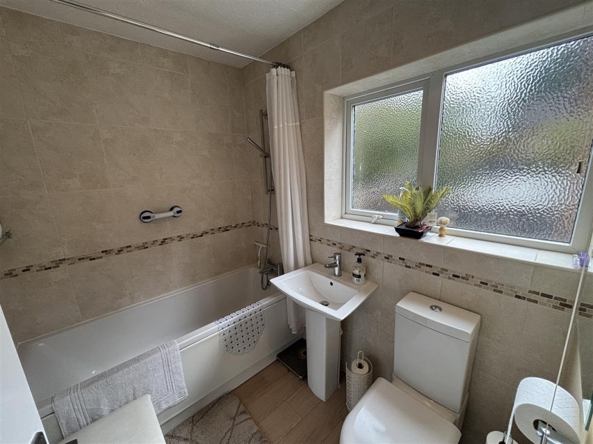 Images for Hayfield Close, Glenfield, Leicester