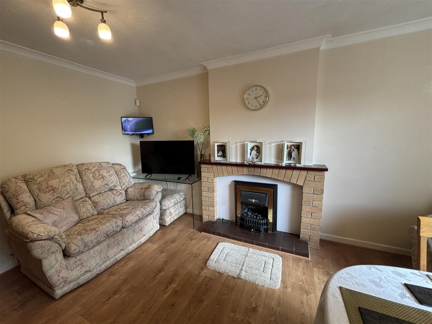 Images for Ernee Close, Glenfield, Leicester