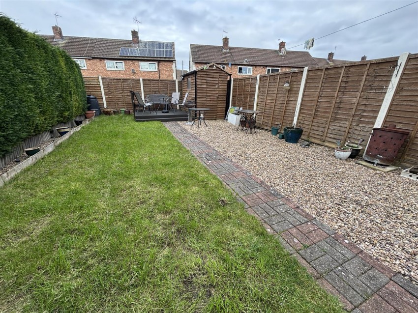 Images for Pickwell Close, New Parks