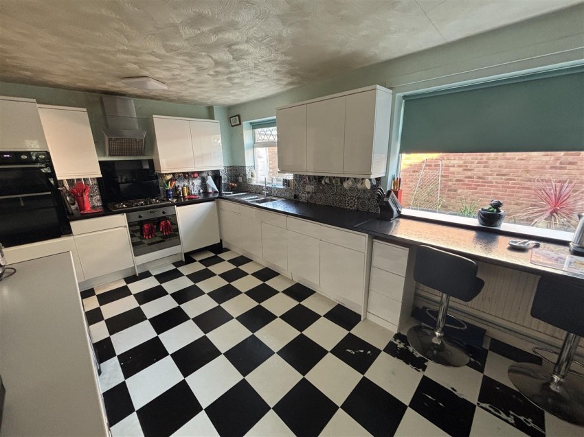 Images for Park View, Leicester