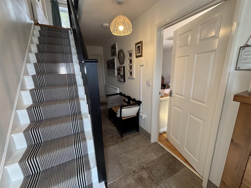 Images for Warwick Close, Thornton
