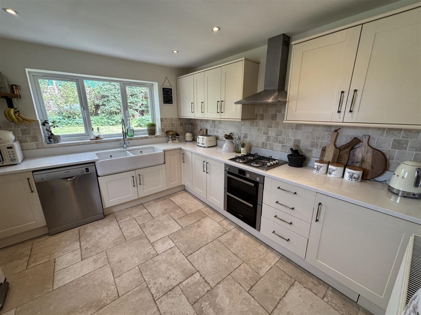 Images for Warwick Close, Thornton