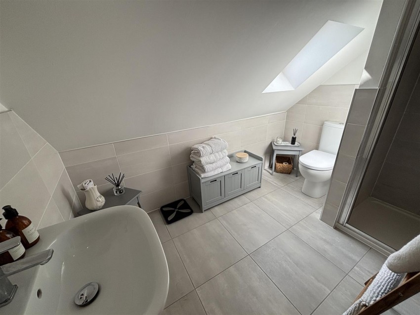 Images for Warwick Close, Thornton