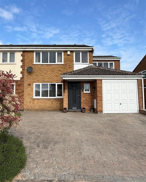View Full Details for Salisbury Close, Desford, Leicester
