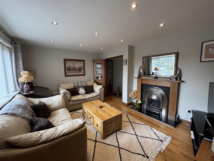 Images for Salisbury Close, Desford, Leicester